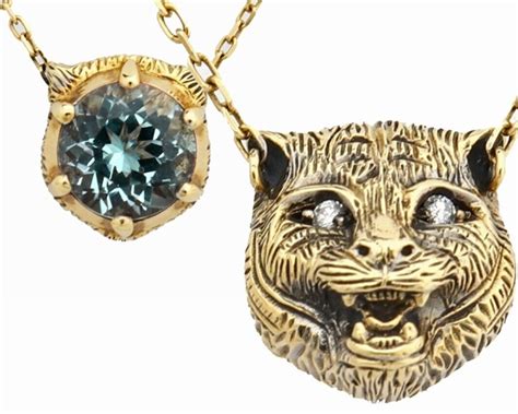 Le Marche des Merveilles Aquamarine Feline Head Charm 